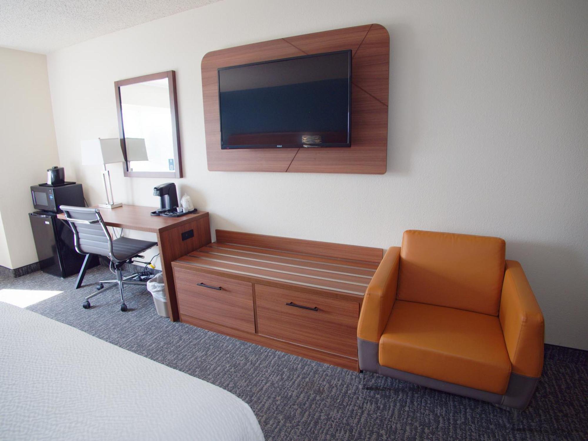 Ramada by Wyndham Coeur d'Alene Hotel Bagian luar foto