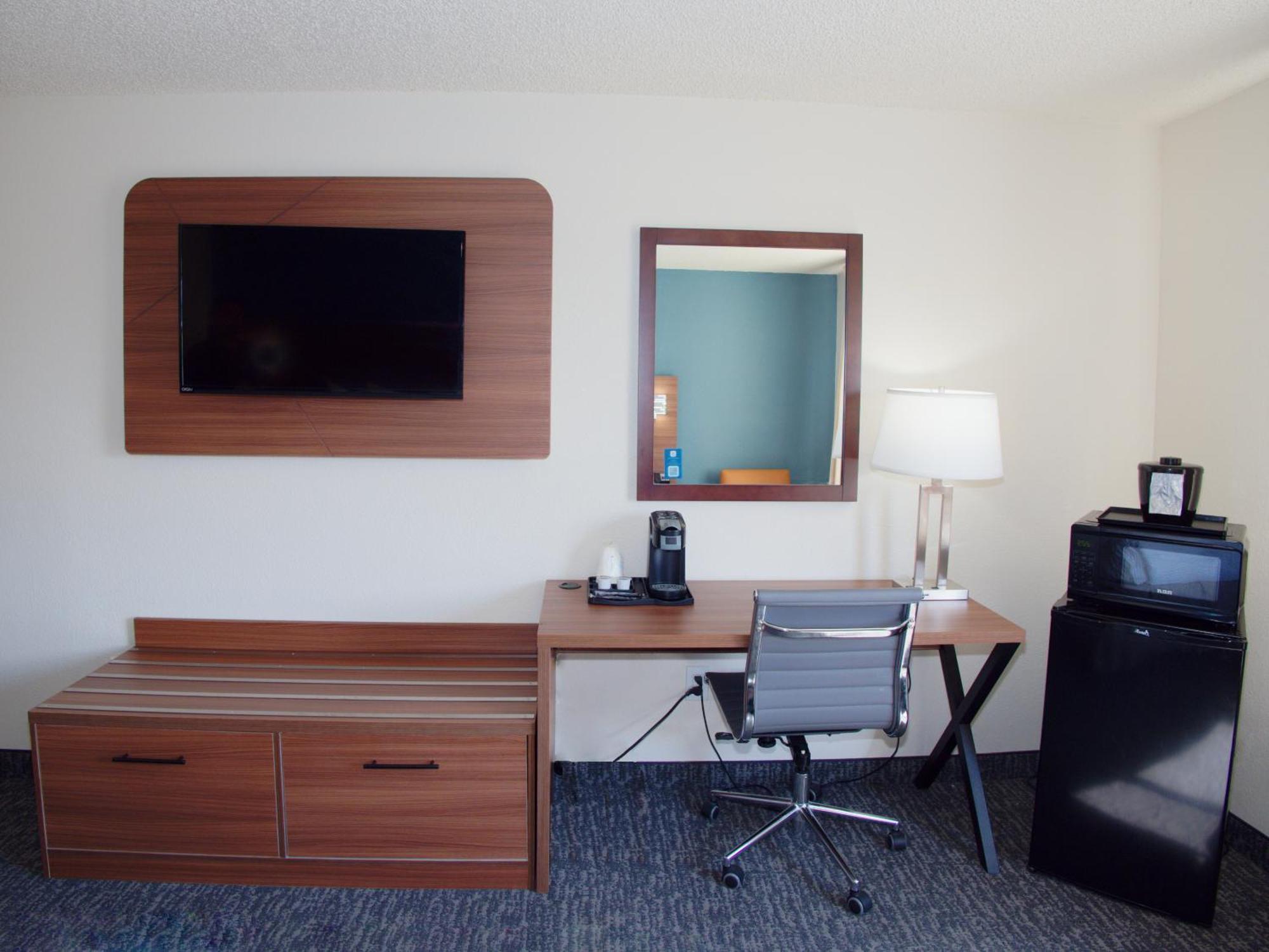 Ramada by Wyndham Coeur d'Alene Hotel Bagian luar foto