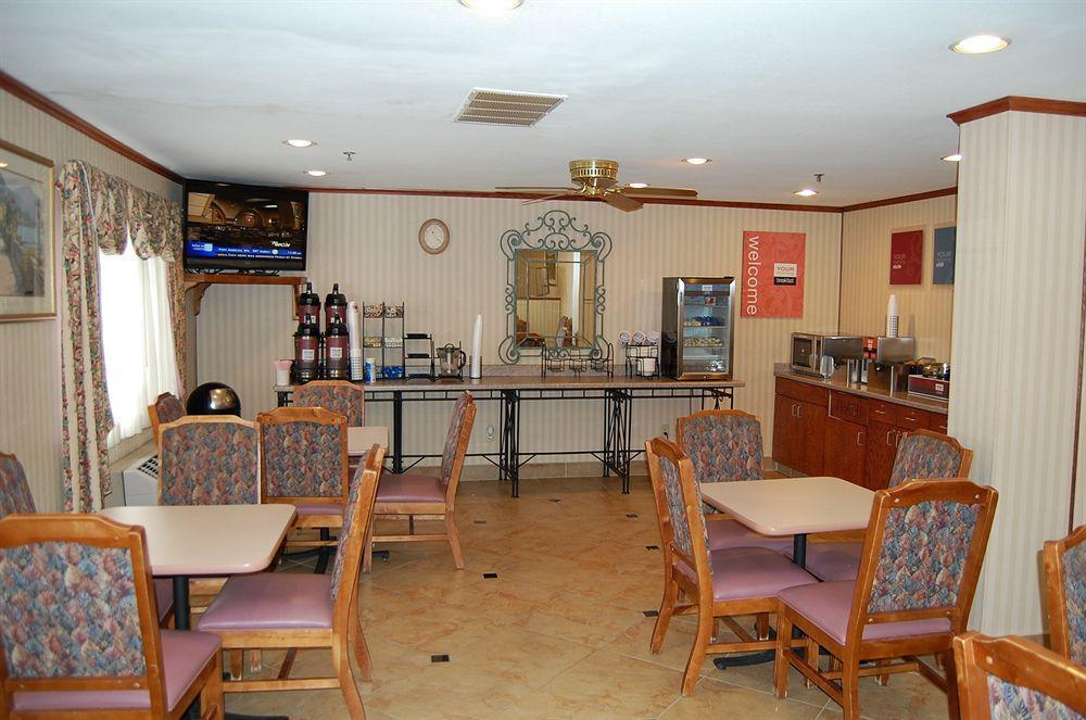 Ramada by Wyndham Coeur d'Alene Hotel Bagian luar foto