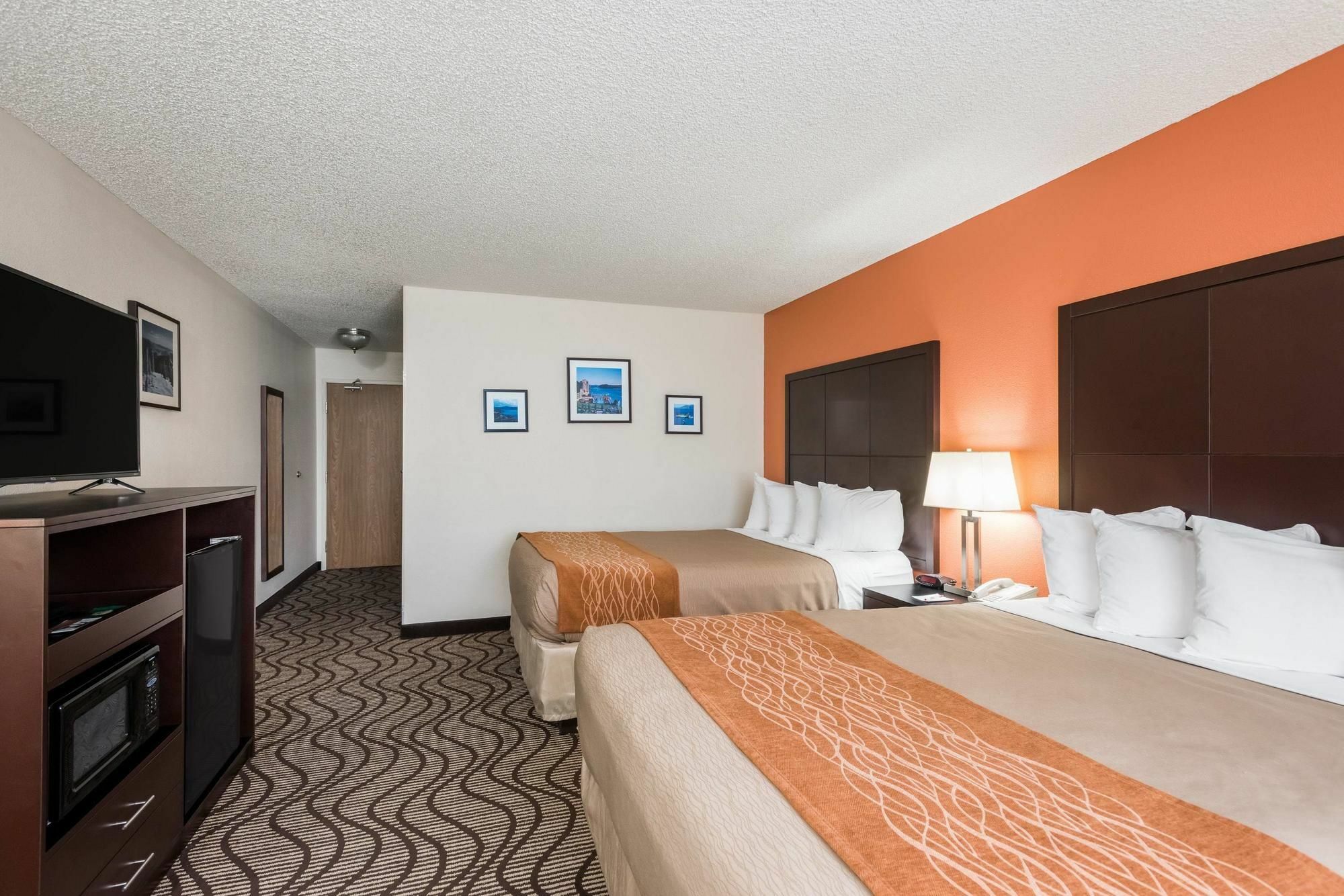 Ramada by Wyndham Coeur d'Alene Hotel Bagian luar foto